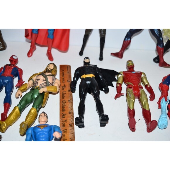 DC Comics Mixed Loose Action Figure Toy Lot Batman Robin Superman avengers - Picture 13 of 16